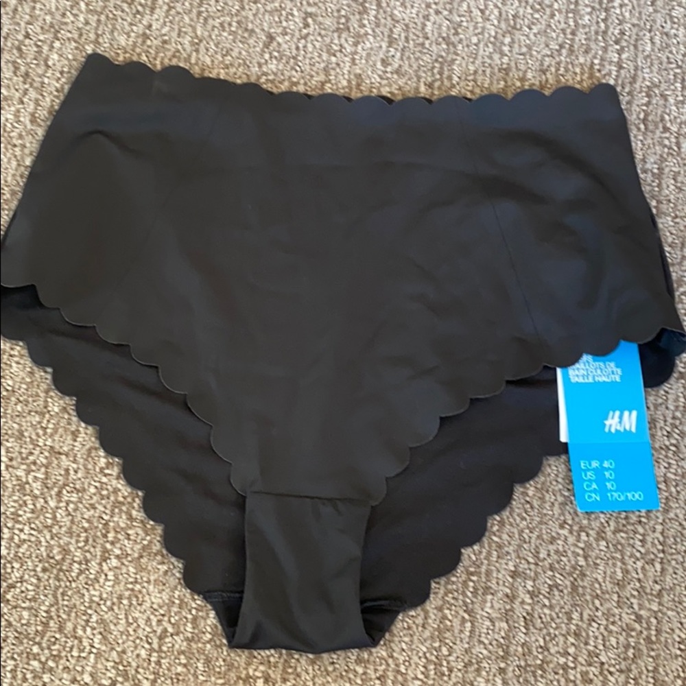 NWT high waisted H&M swim bottoms